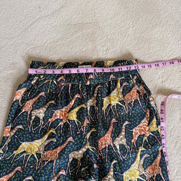 J. Crew Collection Giraffe Print Silk Pull On Pants 2 - Picture 8 of 10